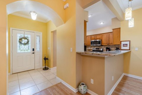 House in Tavares, Florida 3 bedrooms, 167.22 sq.m. № 2228209 - photo 10