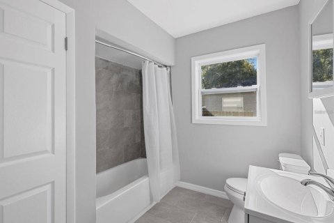 Casa en venta en Tampa, Florida, 3 dormitorios, 118.36 m2 № 1856558 - foto 6