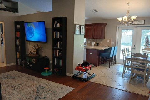 Villa ou maison à vendre à Bushnell, Floride: 3 chambres, 115.94 m2 № 1826596 - photo 4
