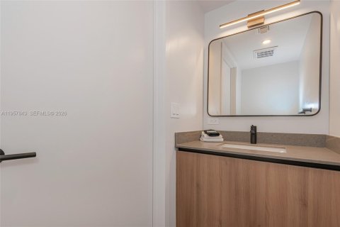 Condominio en alquiler en Miami, Florida, 1 dormitorio № 2011682 - foto 22