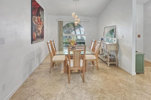 Villa ou maison à vendre à Sebastian, Floride: 3 chambres, 161.65 m2 № 2147244 - photo 10