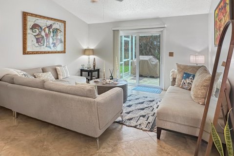 Villa ou maison à vendre à Sebastian, Floride: 3 chambres, 161.65 m2 № 2147244 - photo 5