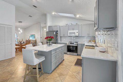 Villa ou maison à vendre à Sebastian, Floride: 3 chambres, 161.65 m2 № 2147244 - photo 15