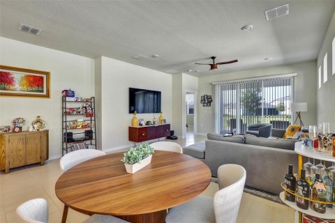 Casa en venta en Winter Garden, Florida, 2 dormitorios, 146.23 m2 № 2229815 - foto 9