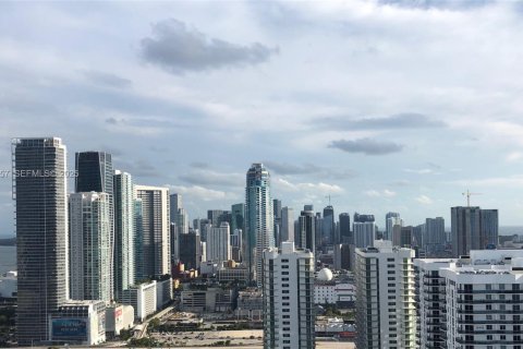 Condominio en alquiler en Miami, Florida, 54.63 m2 № 1989370 - foto 21