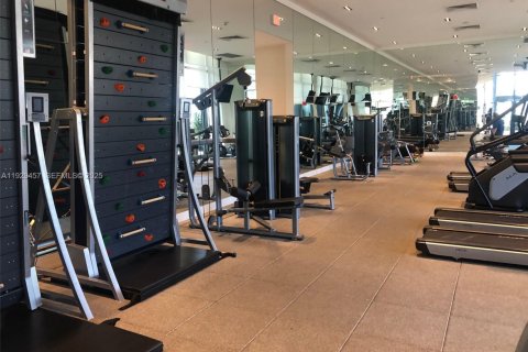 Condominio en alquiler en Miami, Florida, 54.63 m2 № 1989370 - foto 15