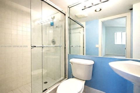 Снять в аренду квартиру в Помпано-Бич, Флорида 2 спальни, 92.34м2, № 2024798 - фото 15