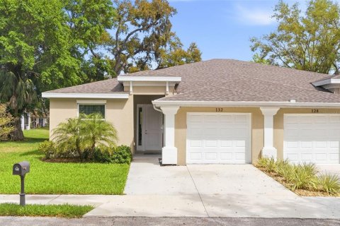 Adosado en Palmetto, Florida 2 dormitorios, 180.32 m2 № 2214749
