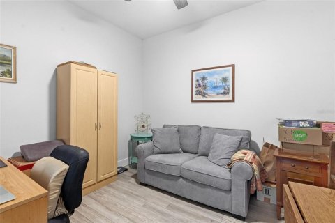 Townhouse in Palmetto, Florida 2 bedrooms, 180.32 sq.m. № 2214749 - photo 21