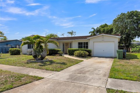 Casa en Margate, Florida 3 dormitorios, 146.97 m2 № 2056722