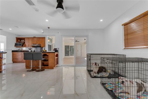 Casa en venta en Margate, Florida, 3 dormitorios, 146.97 m2 № 2056722 - foto 17