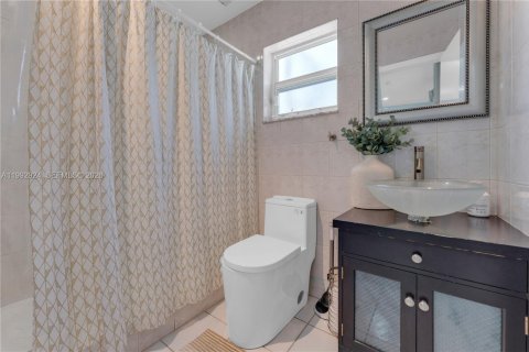 Casa en venta en Margate, Florida, 3 dormitorios, 146.97 m2 № 2056722 - foto 23