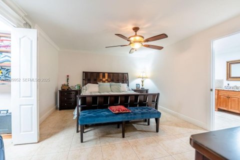 Casa en venta en Miami Lakes, Florida, 3 dormitorios, 168.71 m2 № 2057764 - foto 19