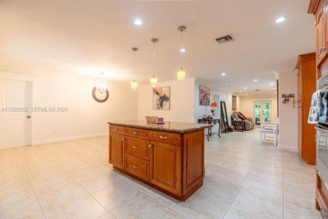 Casa en venta en Miami Lakes, Florida, 3 dormitorios, 168.71 m2 № 2057764 - foto 14