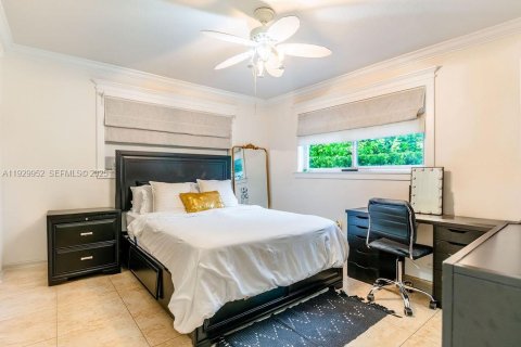 Casa en venta en Miami Lakes, Florida, 3 dormitorios, 168.71 m2 № 2057764 - foto 24