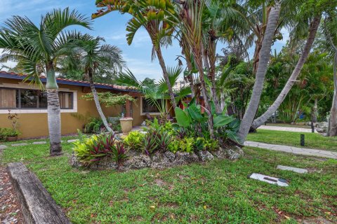 Casa en venta en Pompano Beach, Florida, 3 dormitorios, 142.98 m2 № 2085313 - foto 11