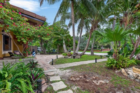 Casa en venta en Pompano Beach, Florida, 3 dormitorios, 142.98 m2 № 2085313 - foto 9