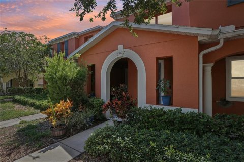 Adosado en venta en Riverview, Florida, 2 dormitorios, 116.5 m2 № 1878197 - foto 1