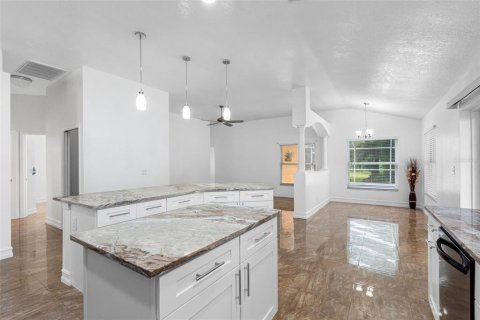 Casa en venta en Tampa, Florida, 3 dormitorios, 170.75 m2 № 1917926 - foto 27