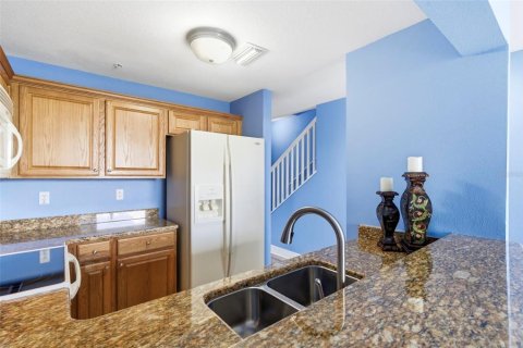 Townhouse in Ruskin, Florida 3 bedrooms, 131.64 sq.m. № 2223030 - photo 11