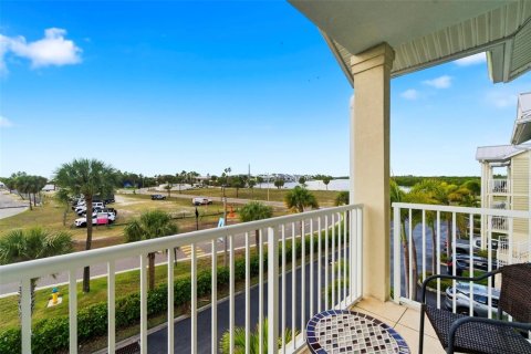Townhouse in Ruskin, Florida 3 bedrooms, 131.64 sq.m. № 2223030 - photo 26