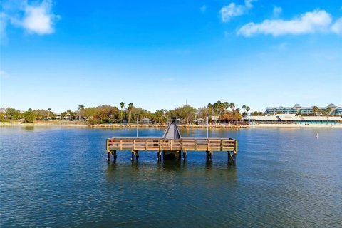 Townhouse in Ruskin, Florida 3 bedrooms, 131.64 sq.m. № 2223030 - photo 29