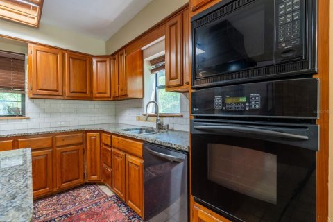 Купить виллу или дом в Форт Маккой, Флорида 8 комнат, 154.5м2, № 1835547 - фото 11