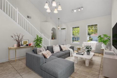 Villa ou maison à vendre à Orlando, Floride: 5 chambres, 256.41 m2 № 2156870 - photo 4
