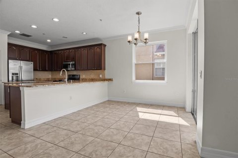 Villa ou maison à vendre à Orlando, Floride: 5 chambres, 256.41 m2 № 2156870 - photo 11