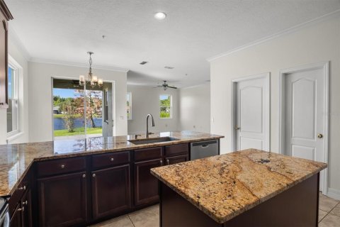 Villa ou maison à vendre à Orlando, Floride: 5 chambres, 256.41 m2 № 2156870 - photo 12