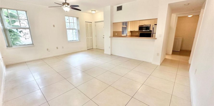 Condo à Coral Springs, Floride, 1 chambre  № 2414718