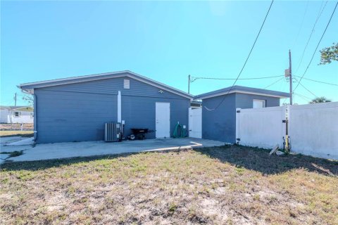 Villa ou maison à vendre à Holiday, Floride: 2 chambres, 97.73 m2 № 1654040 - photo 5