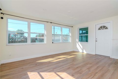 Villa ou maison à vendre à Holiday, Floride: 2 chambres, 97.73 m2 № 1654040 - photo 17