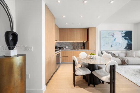 Condominio en venta en Miami Beach, Florida, 1 dormitorio, 81.57 m2 № 1849154 - foto 26