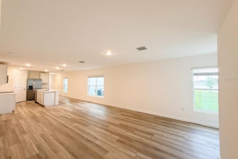 Villa ou maison à louer à Newberry, Floride: 4 chambres, 149.11 m2 № 2398403 - photo 4