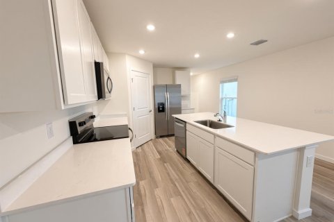 Villa ou maison à louer à Newberry, Floride: 4 chambres, 149.11 m2 № 2398403 - photo 8