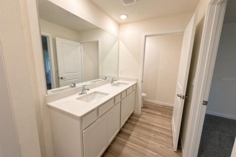 Villa ou maison à louer à Newberry, Floride: 4 chambres, 149.11 m2 № 2398403 - photo 15