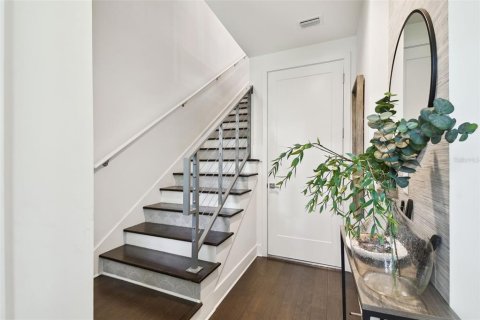 Touwnhouse à vendre à Tampa, Floride: 3 chambres, 231.98 m2 № 1798305 - photo 5