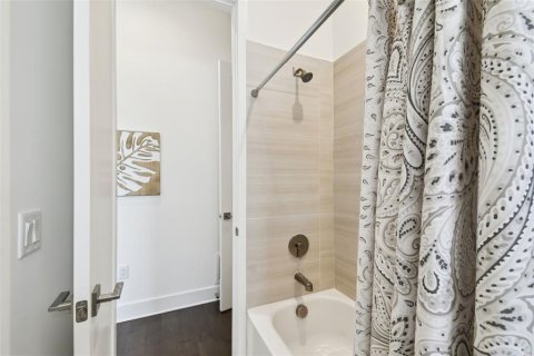 Touwnhouse à vendre à Tampa, Floride: 3 chambres, 231.98 m2 № 1798305 - photo 19