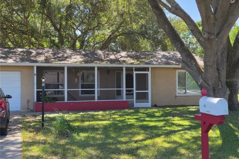Casa en venta en Ocala, Florida, 2 dormitorios, 110.93 m2 № 1902413 - foto 1