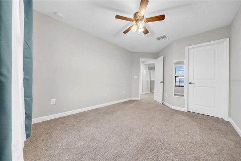 House in BELMONT in Sun City Center, Florida 3 bedrooms, 183.76 sq.m. № 1912203 - photo 23