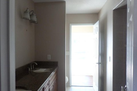 House in Longwood, Florida 4 bedrooms, 252.69 sq.m. № 2277108 - photo 14