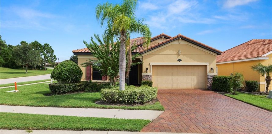 Villa ou maison à Lakeland, Floride 4 chambres, 206.52 m2 № 1918613