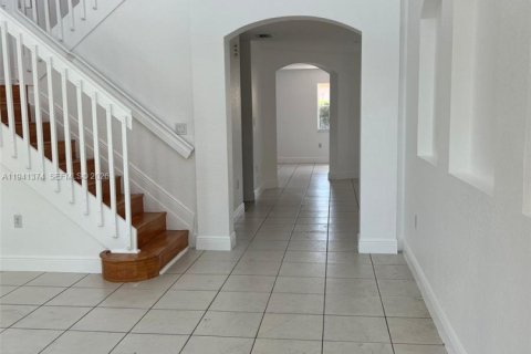 Adosado en alquiler en Miami, Florida, 3 dormitorios, 162.86 m2 № 1998583 - foto 10