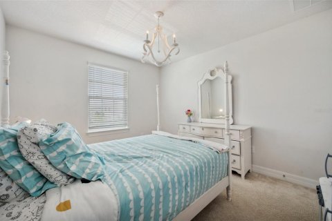 Casa en venta en Land O' Lakes, Florida, 5 dormitorios, 229.47 m2 № 2368927 - foto 27