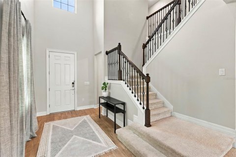 Casa en venta en Land O' Lakes, Florida, 5 dormitorios, 229.47 m2 № 2368927 - foto 2