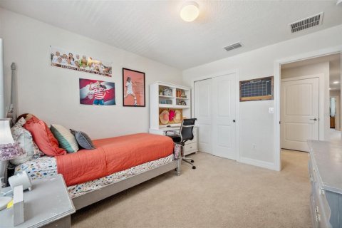 Casa en venta en Land O' Lakes, Florida, 5 dormitorios, 229.47 m2 № 2368927 - foto 25