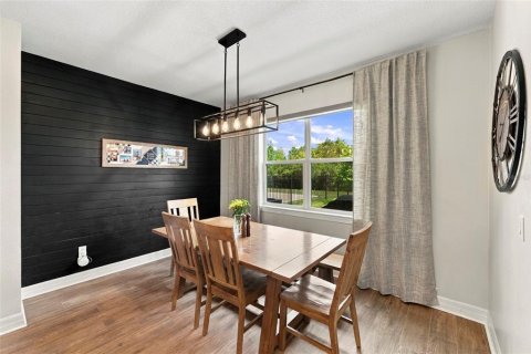 Casa en venta en Land O' Lakes, Florida, 5 dormitorios, 229.47 m2 № 2368927 - foto 9