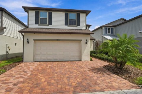 Casa en Land O' Lakes, Florida 5 dormitorios, 229.47 m2 № 2368927