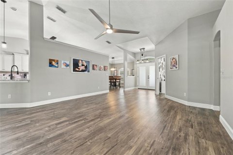 Casa en venta en Ocala, Florida, 5 dormitorios, 309.83 m2 № 2420226 - foto 16